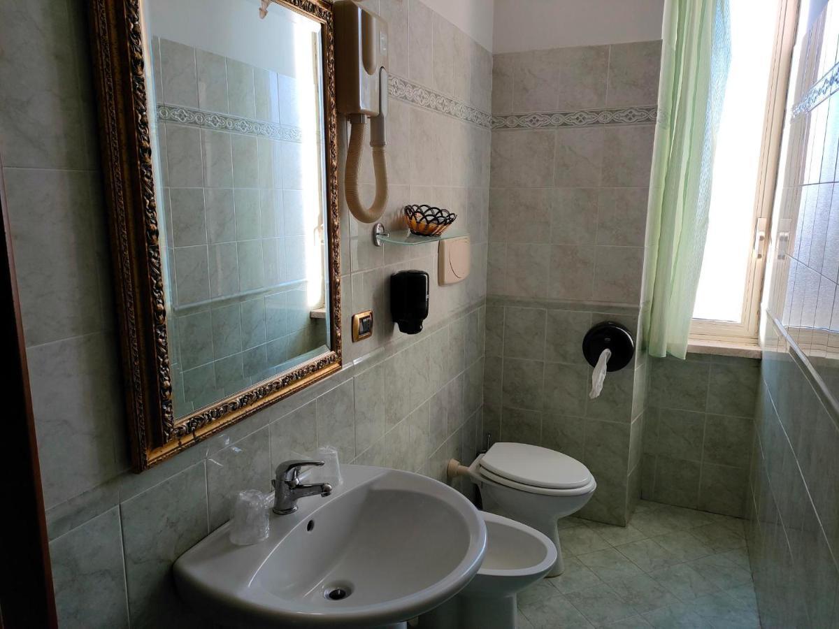 Hotel Parco Dei Principi Анцио Экстерьер фото